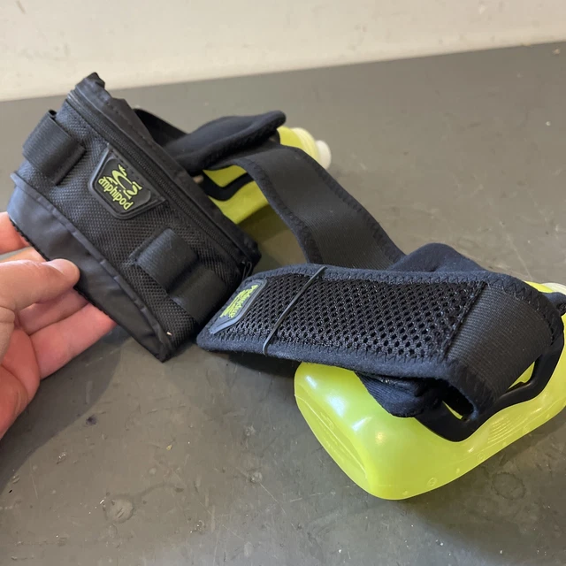 Amphipod Running Belt Water Bottle Storage Size 2, Others Listed