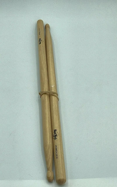 Hard Rock Cafe HRC Drumsticks Honolulu 16"