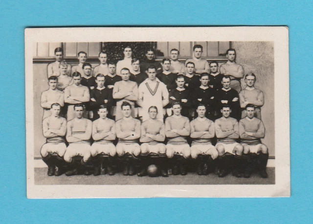 Football - Chums -  Scarce Football Card  -  The  Chelsea  Team  Of  1922