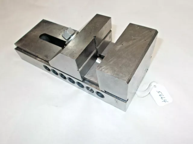 Vise, Made by Toolmaker, 3" Wide x 2-9/16" Tall, Opens to 4", 1-11/32" Deep Jaws