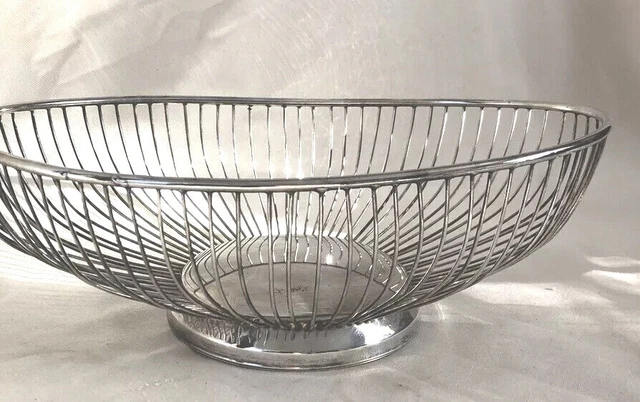 Leonard Silver Plate Oval Wire Basket made in Hong Kong 12"x7.5"x3.5" MCM
