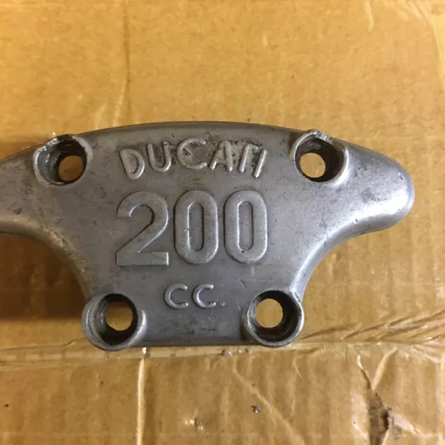 Ducati bevel single cam support block for 200cc 3