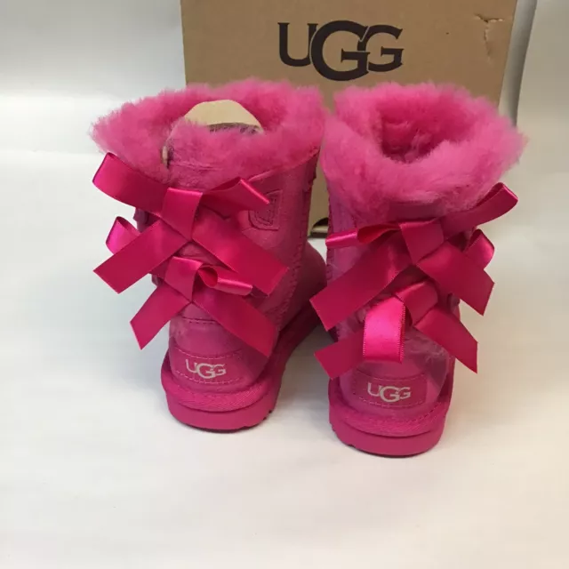 UGG Kids Bailey Bow II (Toddler/Little Kid) Unisex Boots Size 6 Brand New 3