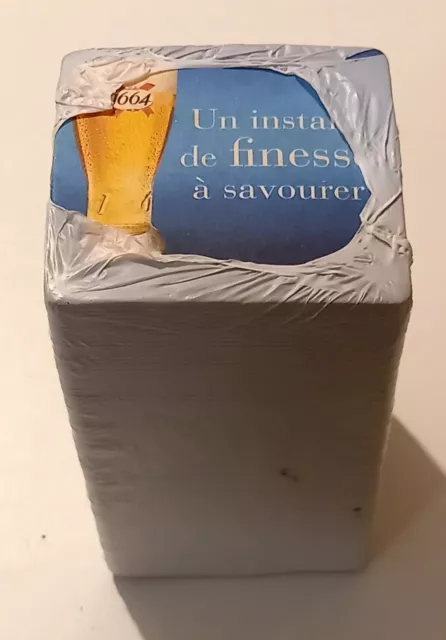 Pack de 100 sous-bock. Bière 1664 concours ciné16 en 2009.