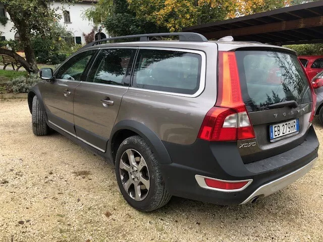 Volvo XC 70 2010 2.4 175cv FWD