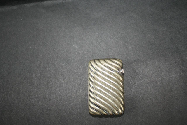 BOITE MÉTAL ARGENT ? porte allumette avec grattoir 5 x 3,5 x 1 cm EUR 30,00 - PicClick FR