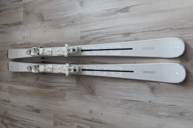Women / Ladies Skis ATOMIC CLOUD LTD 157cm R14.7m 2023 + Bindings