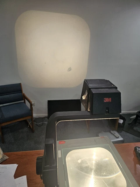 3M 9100 Overhead Projector 9000AJB 120V 60Hz 360W