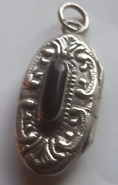Pendentif Ancien En Onyx Et Argent 925 - Pierre Ovale Naturelle Polie, Bon état D'usage