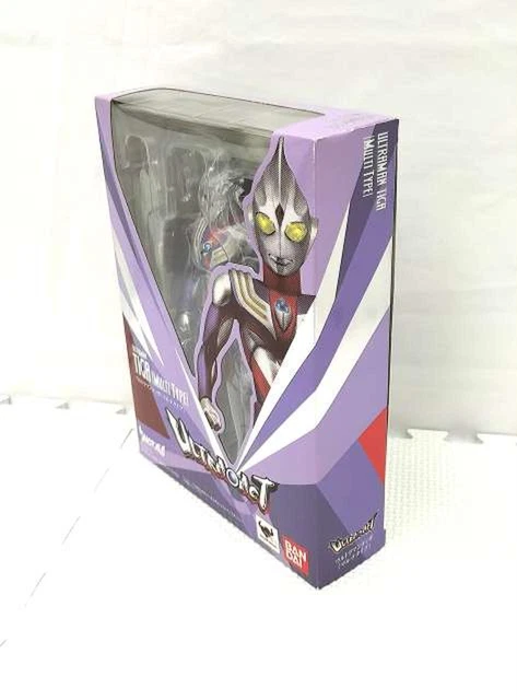 Ultraman Tiga (Multi Type) ULTRA ACT BANDAI