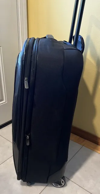 Used TUMI T-TECH Black 27” Upright 2 Wheeled Expandable Long Trip Suitcase 3
