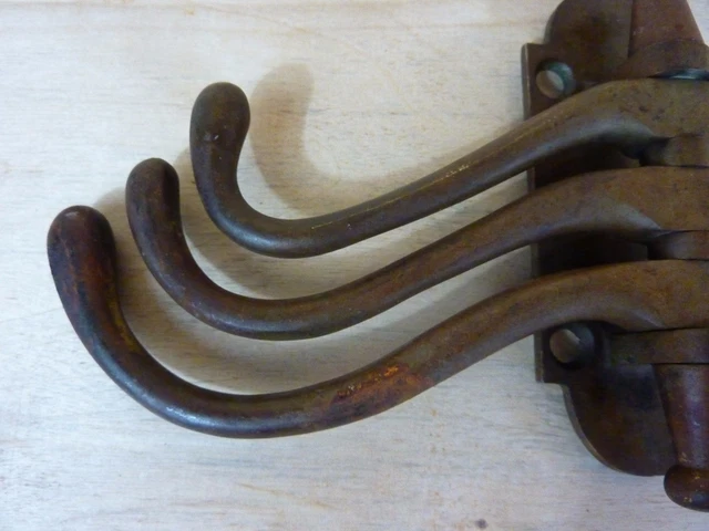 ADAMS & WESTLAKE Chicago Phila USA Antique Brass Swivel 3 Hook Bracket Hanger 4