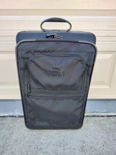 ++ Tumi Classic Alpha 23" Ballistic Nylon Rolling Luggage ++