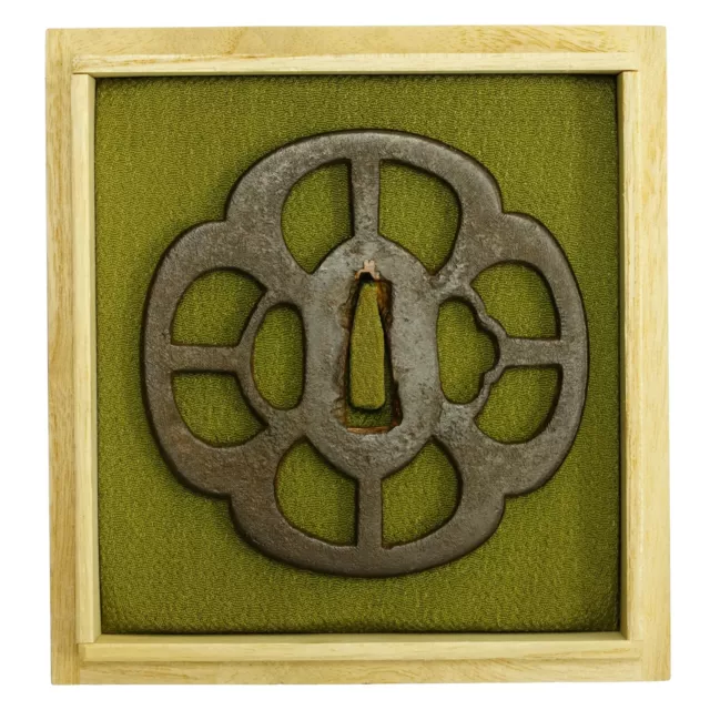 Edo period Antique Tsuba for Samurai Sword (T-593) (Title: Yotsu Mokkou Sukashi)