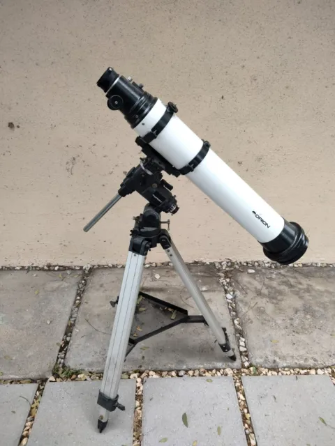 Orion 120mm Equatorial refractor telescope. f/8.3  Good for parts 