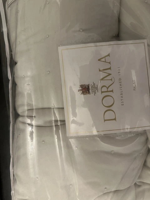 Dorma palais on sale pillowcase