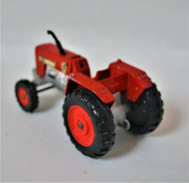 Matchbox métal Lesney tracteur Massey Fergusson K-35