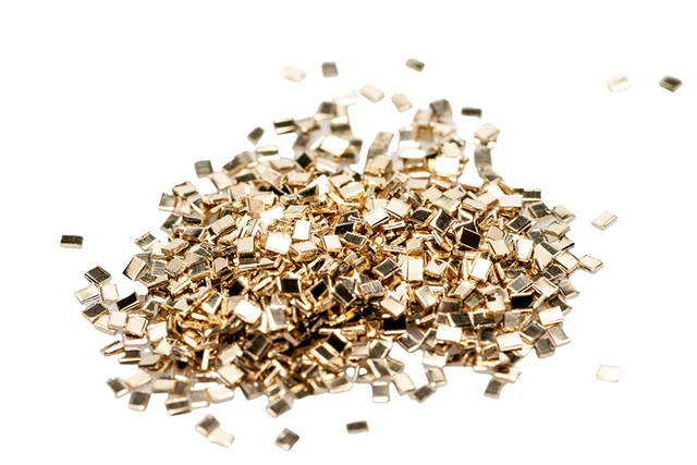 Soldadura dura con chip de plata amarilla 3 gramos ~ 2000 piezas a juego relleno de oro 0,5 x 1,0 x