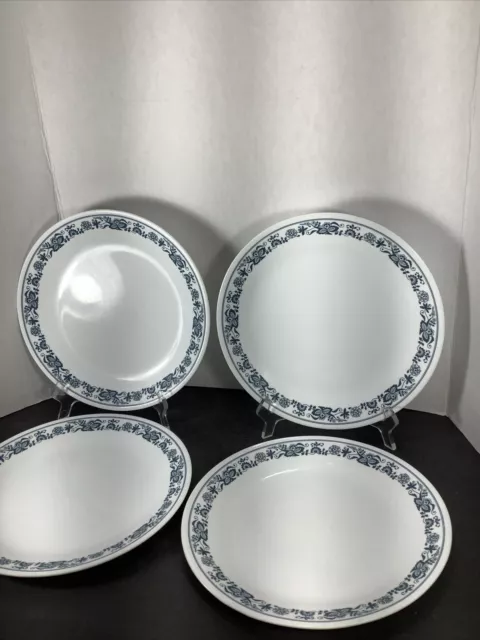 Set Of 4~Corelle®️By Corning®️Old Town Blue Onion 10.25” Dinner Plates 2