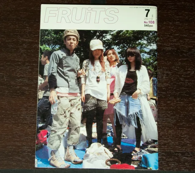 FRUiTS 2006 No.108 Japanese Harajuku Street Fashion Wardrobe Magazine Tokyo Girl