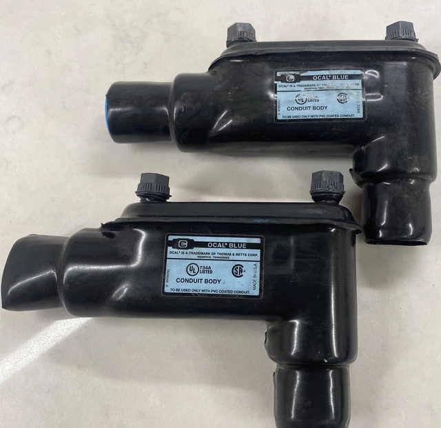 (2) Thomas & Betts Ocal Blue LB Conduit Body 3/4" LB PVC Coated (lot Of 2)
