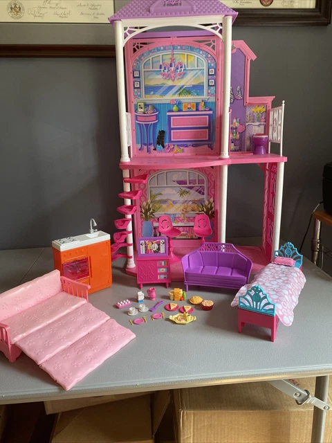 Barbie 2 story house clearance with furniture and accessories