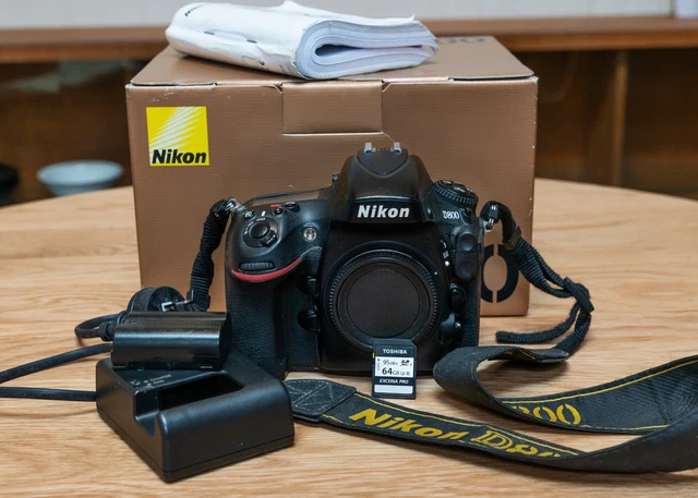 Nikon D800 36.3 MP Digital SLR Camera - Black (Body Only)