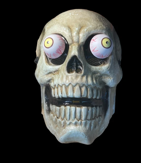 Plastic Skull Mask With Bulging Eyes Seasonal Visions International New w defect