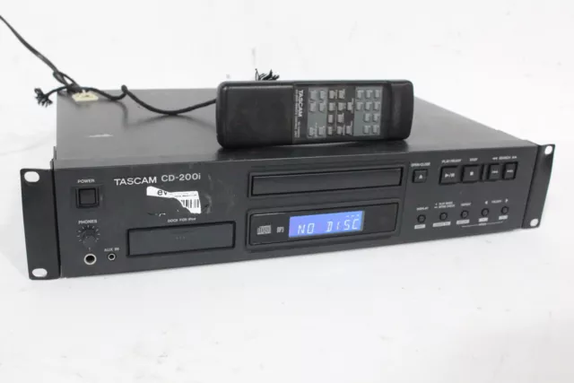 Tascam CD-200i Rackmountable CD Player w/ iPod Dock and Remote (C1646-214)