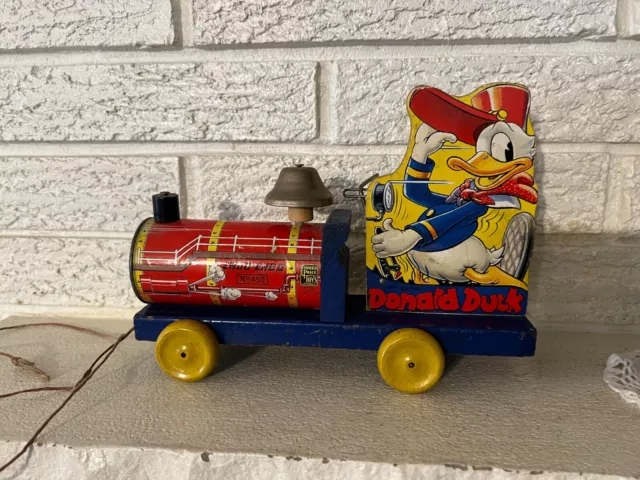 1940 Donald Duck Choo Choo Wooden Pull Toy Fischer Price #450.Works. Bell Rings