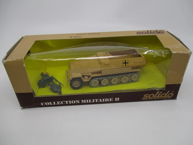 Spielzeug und Figuren - SOLIDO - Véhicule militaire - Blindé V.A.B