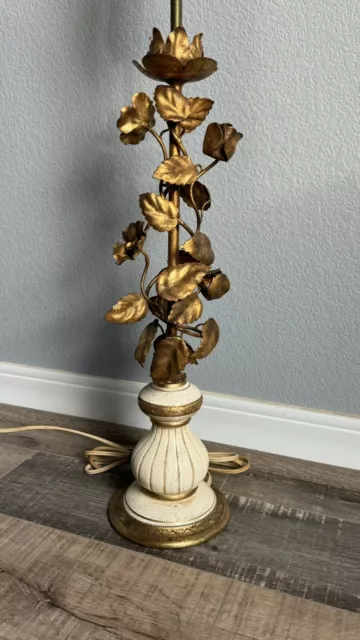 VTG 50s Florentine ITALY Gold Gilt Roses Floral Tole 30” Lamp Hollywood Regency 2