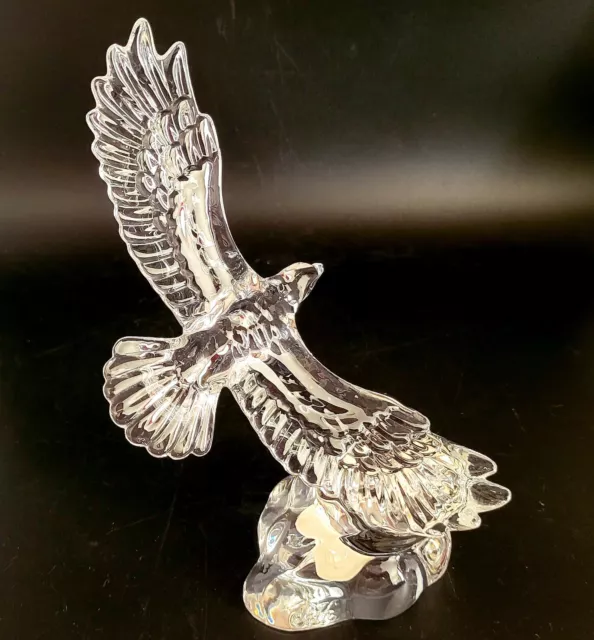 Flying Eagle Wonders Of The Wild 24% Lead Crystal Figurine 6 3/4" Tall