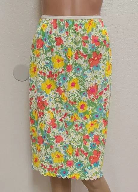 vintage 1960s floral watercolor print stretch nylon half slip skirt sz XS