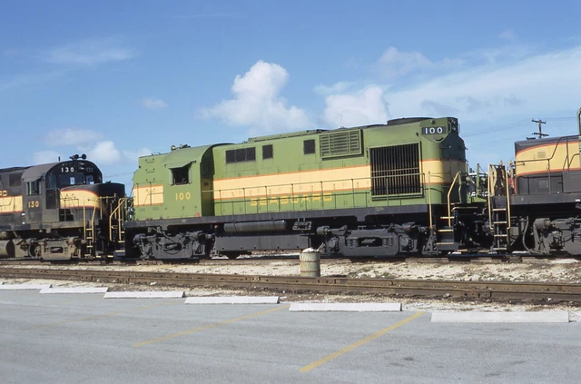 S: Original Slide SAL Seaboard Air Line Alco RS11 #100 - Hialeah Yard FL 1967