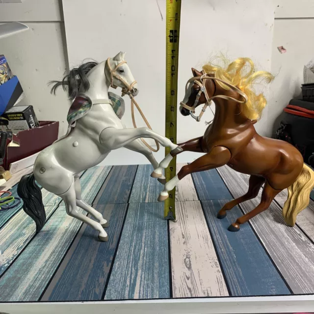 Grand Champion Vintage 1996 & 2000 Empire White & Brown Horses Sounds & Action