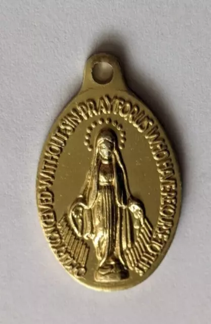 Medalla Miraculous Mary Catholic ovalada ligera tono dorado ruega por nosotros 1 en h