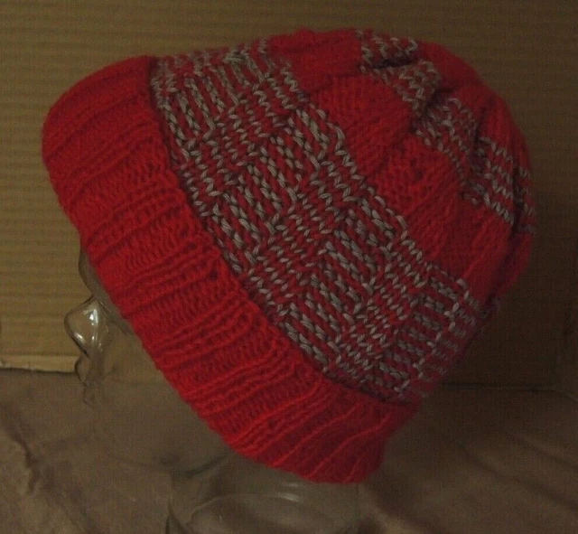 Handgestrickte Mütze/Wollmütze/Beanie mit Stulpen/Fingerlose Handschuhe Rot Grau