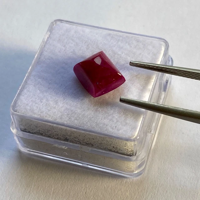 RUBY CORUNDUM NATURAL MINED FROM TANZANIA. 4.75Ct MF1591