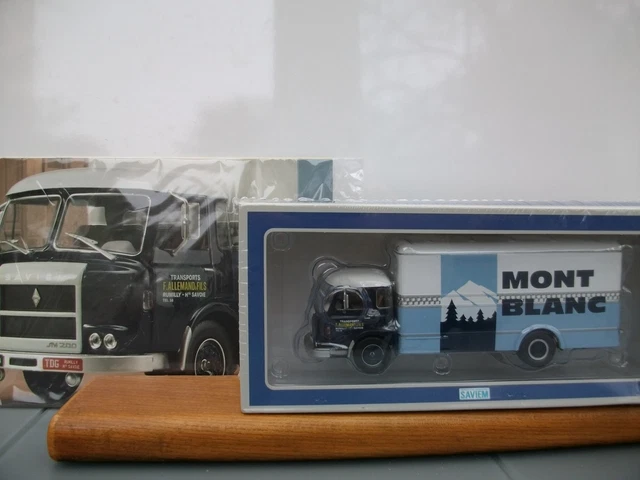 CAMION CITERNE 1/43 Volvo N88 Lait Mont Blanc 1967 Ixo Altaya n°2 Neuf