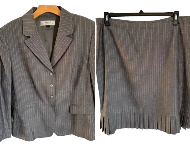 Tahari Suit Size 18 Gray White Striped Jacket/Skirt Women Suit