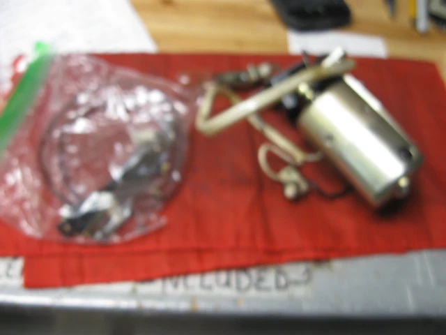 DRESSMAKER SEWING MOTOR Light Socket On/Off Switch 3M-952HS Unknown ...