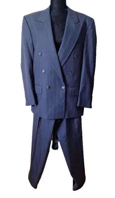 Vintage Burberry's NAVY Pinstripe Blue Wool Suit Double Breasted Men Size 39 40