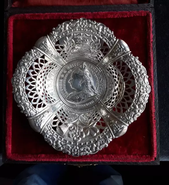 Queen Victoria Diamond Jubilee Commemorative Bon Bon Dish Sterling Silver 1896