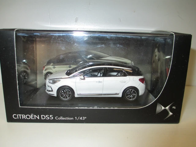 CITROEN DS5 BLANC White Weiss Nacré de 2015 par NOREV AMC019061 au