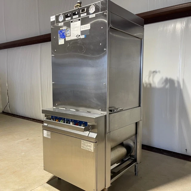 Used LVO 10 Pan Side Load Pot & Pan Washer PT10E