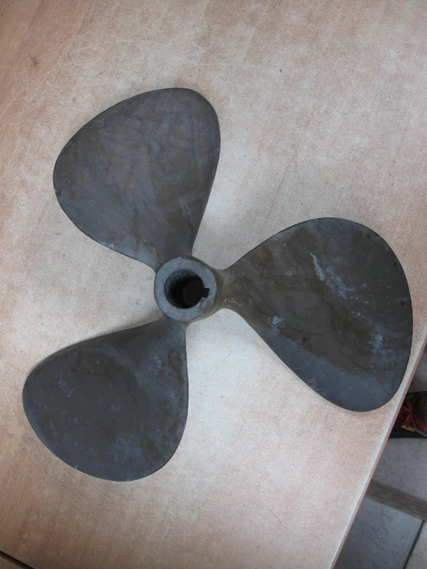 Vintage Boat Solid Brass 3 Blade Propeller.