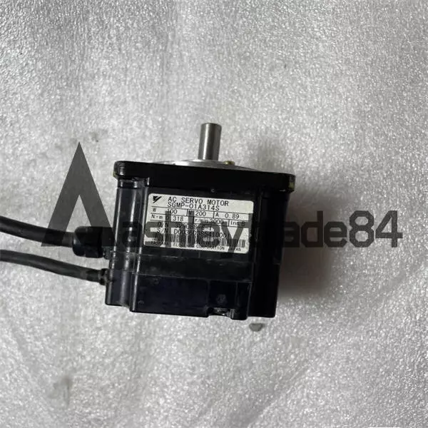 1PCS Uesd YASKAWA Servo Motor SGMP-01A314S