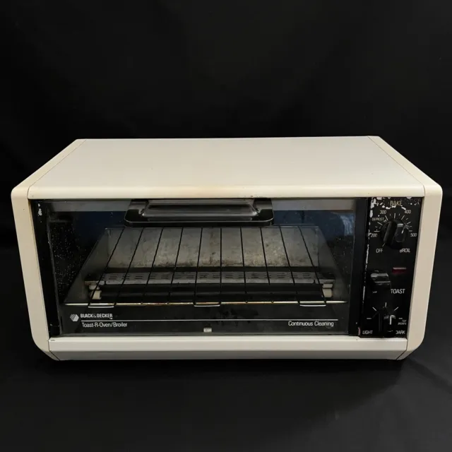 Black and Decker TRO 365 TY1 Toast-R-Oven Bake/Broil *tested*