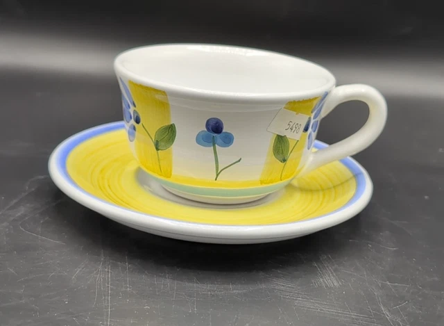 VINTAGE DEMI TASSE PORCELAINE de PARIS